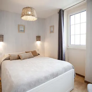 Le Roc Fleuri Apartment