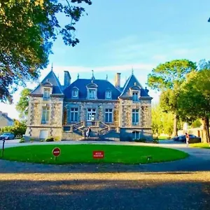 Manoir Le Castel & Beaumaris Apartment